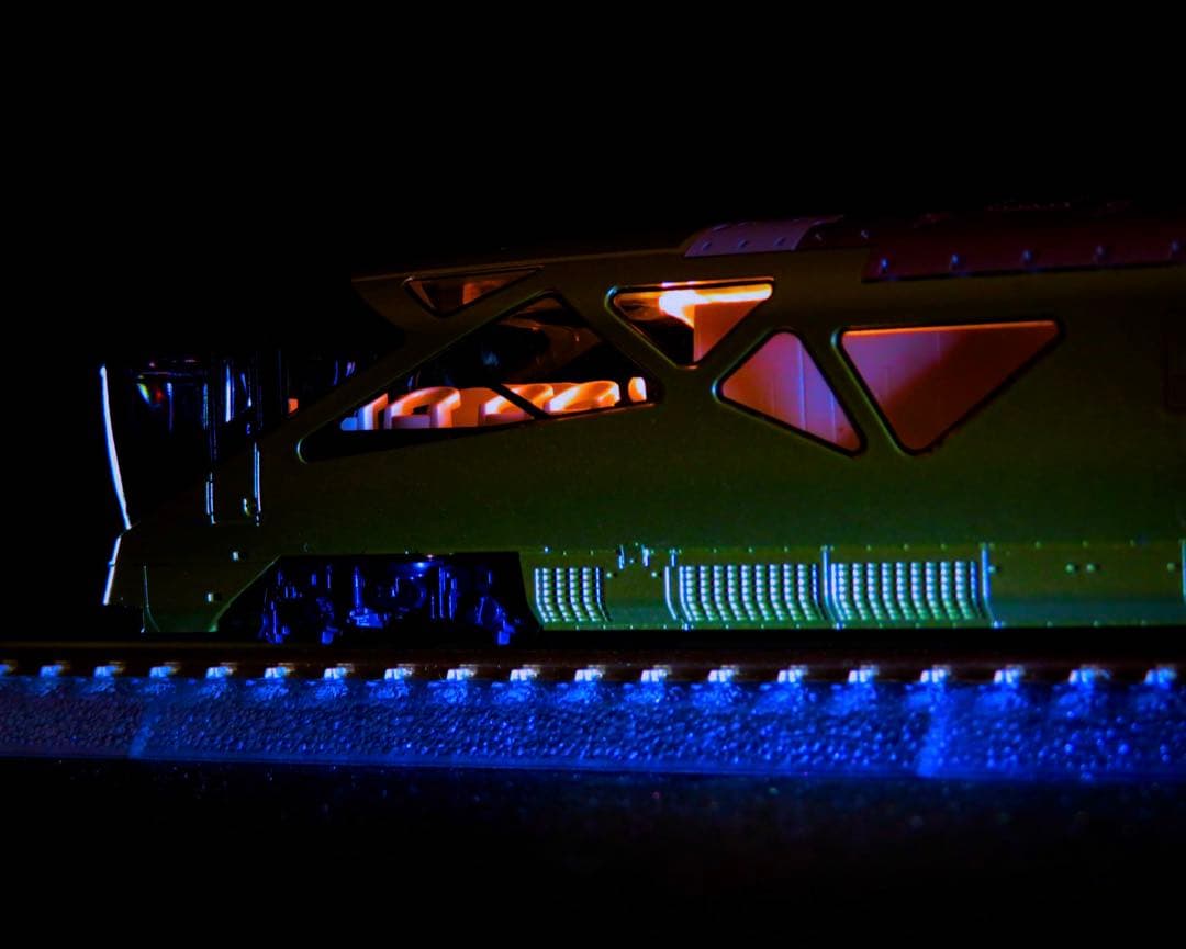 TOMIX E001形「TRAIN SUITE 四季島」【新品,未使用品】