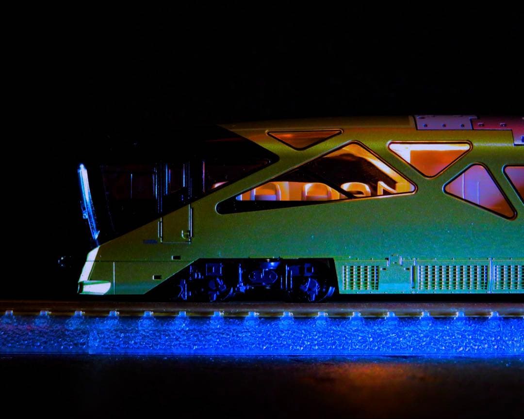 TOMIX E001形「TRAIN SUITE 四季島」【新品,未使用品】