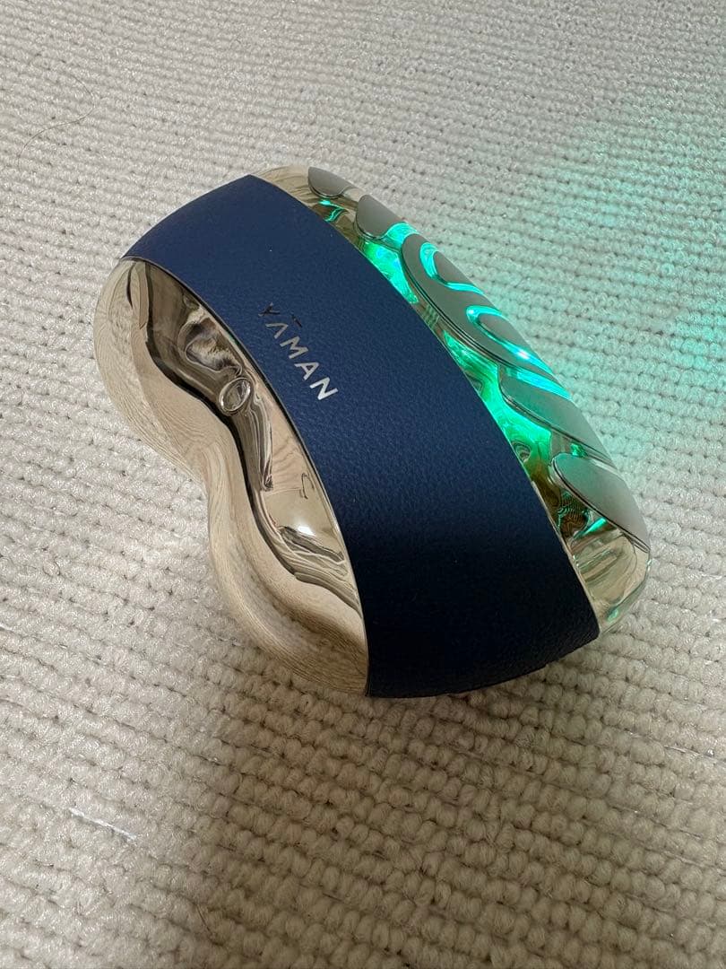 【最新モデル】（美品）ヤーマン リフトロジーSP YJFD2L