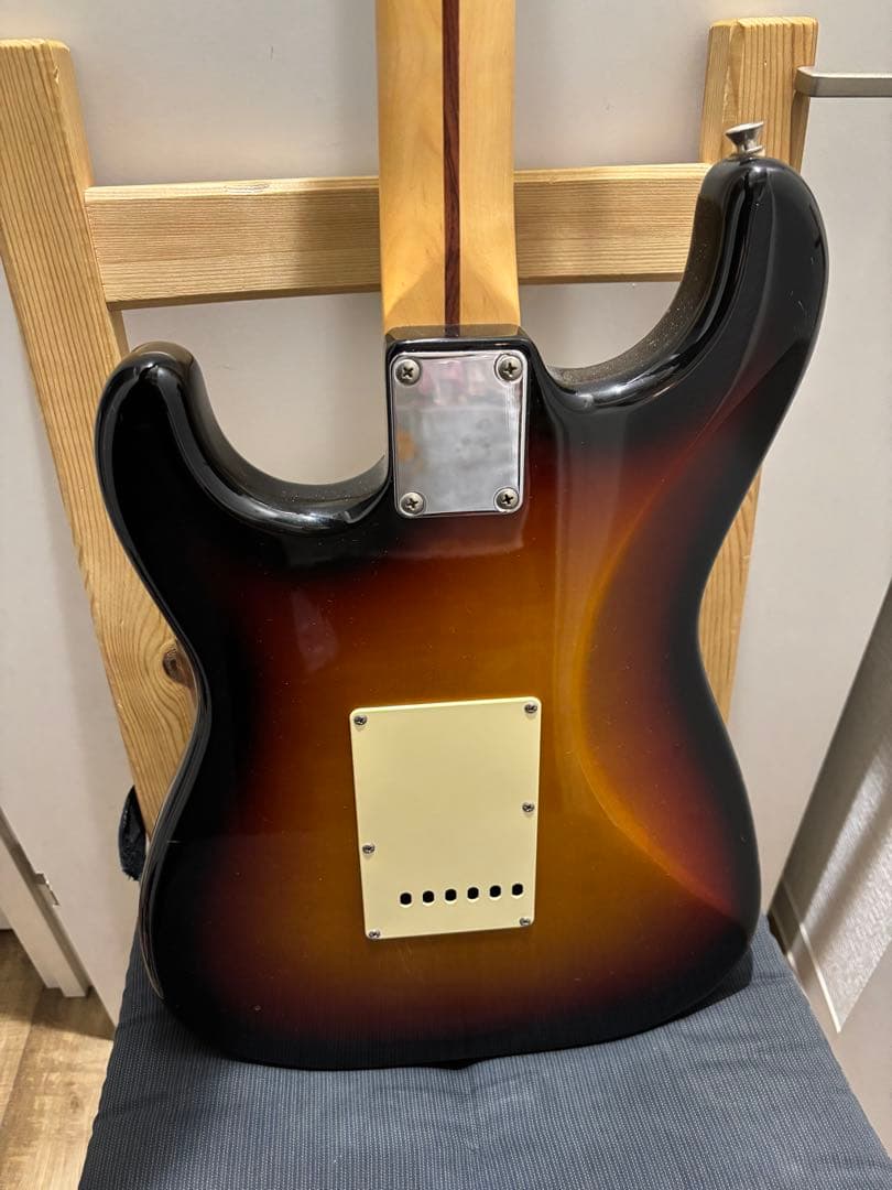 フジゲン ストラトキャスター サンバースト