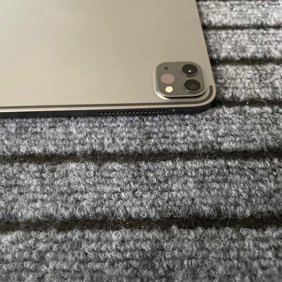 104 【早い者勝ち】 ⭐︎iPad Pro 12.9 4世代 128GB