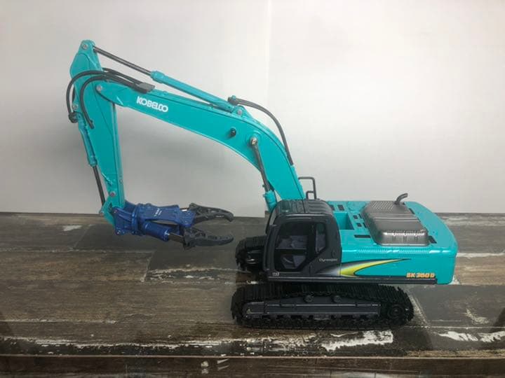 KOBELCO コベルコ　SK350D ユンボ カスタム　ミニカー　解体