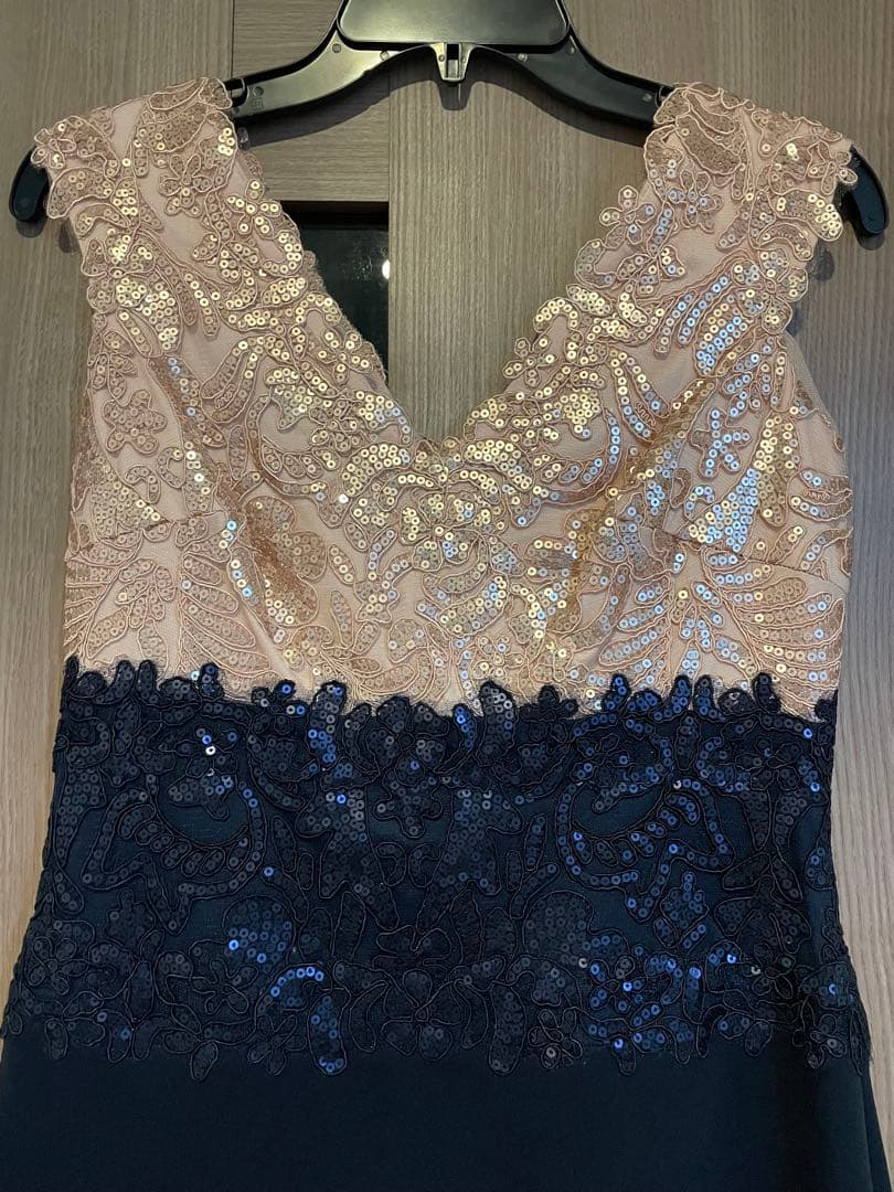 タダシショージ　スパンコールワンピース