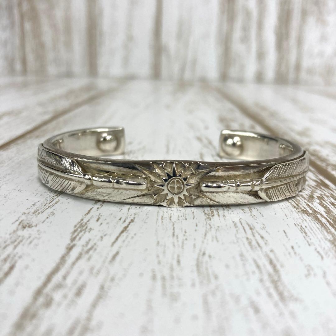 ra-2154) RED MAN レッドマン シンボルフェザーバングル シルバー