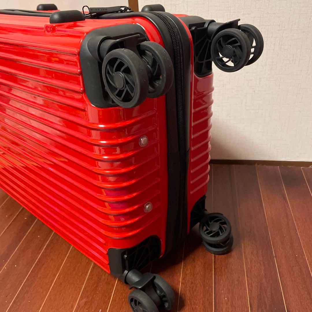 ポルシェ スーツケース 4輪 TSAロック 機内持ち込み可 新品　未使用