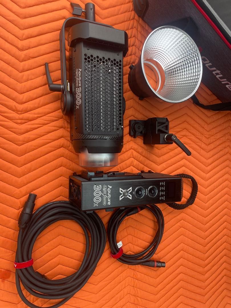 その他 Aputure LS 300X (V-mount)