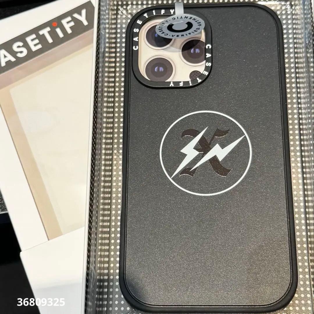 iPhoneアクセサリー fragment casetify