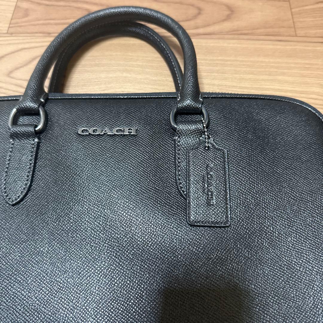 シオン　COACH サリバン　ブラック　コンパクト