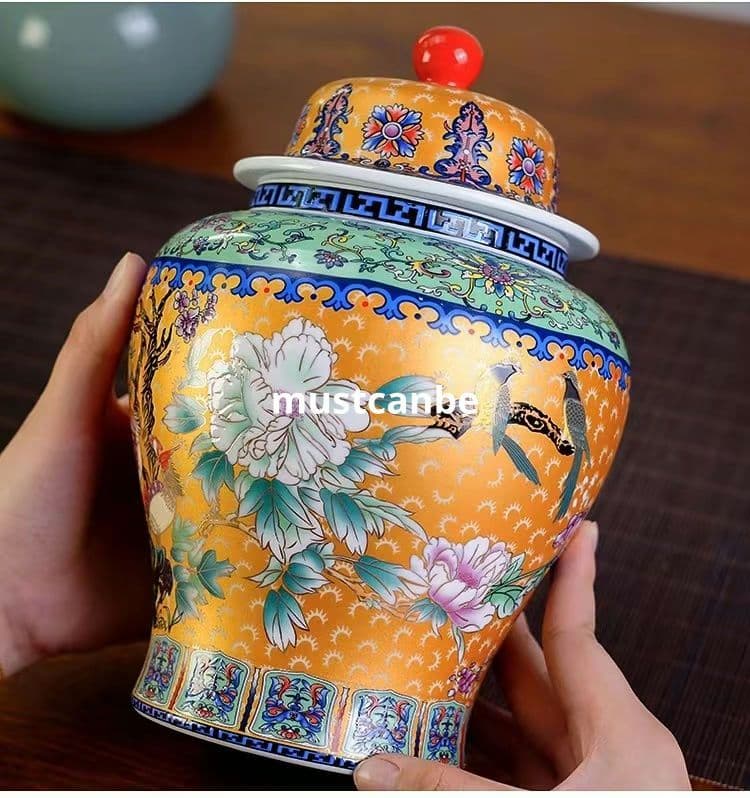 琺瑯彩富貴花鳥将軍壺 茶壺 防潮物壺景徳鎮 陶磁器 装飾品 工芸品 置物