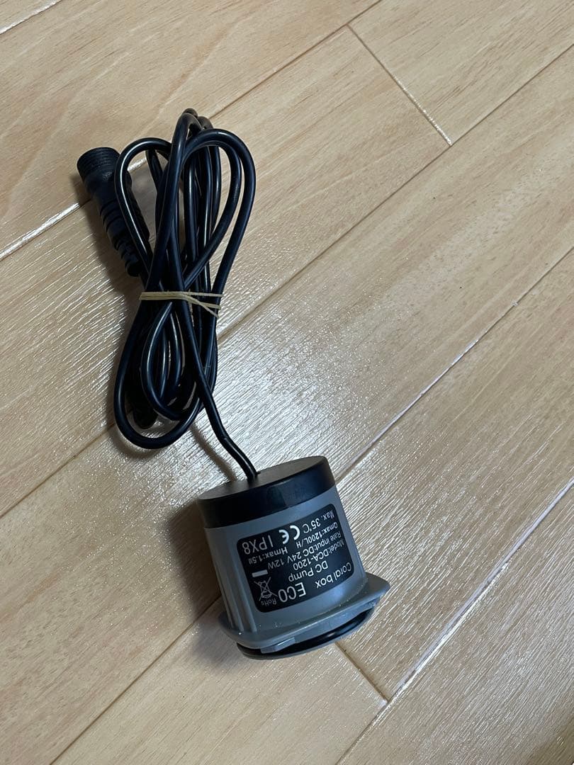 水中ポンプ、水流ポンプ、LEDライト、プロテインスキマー