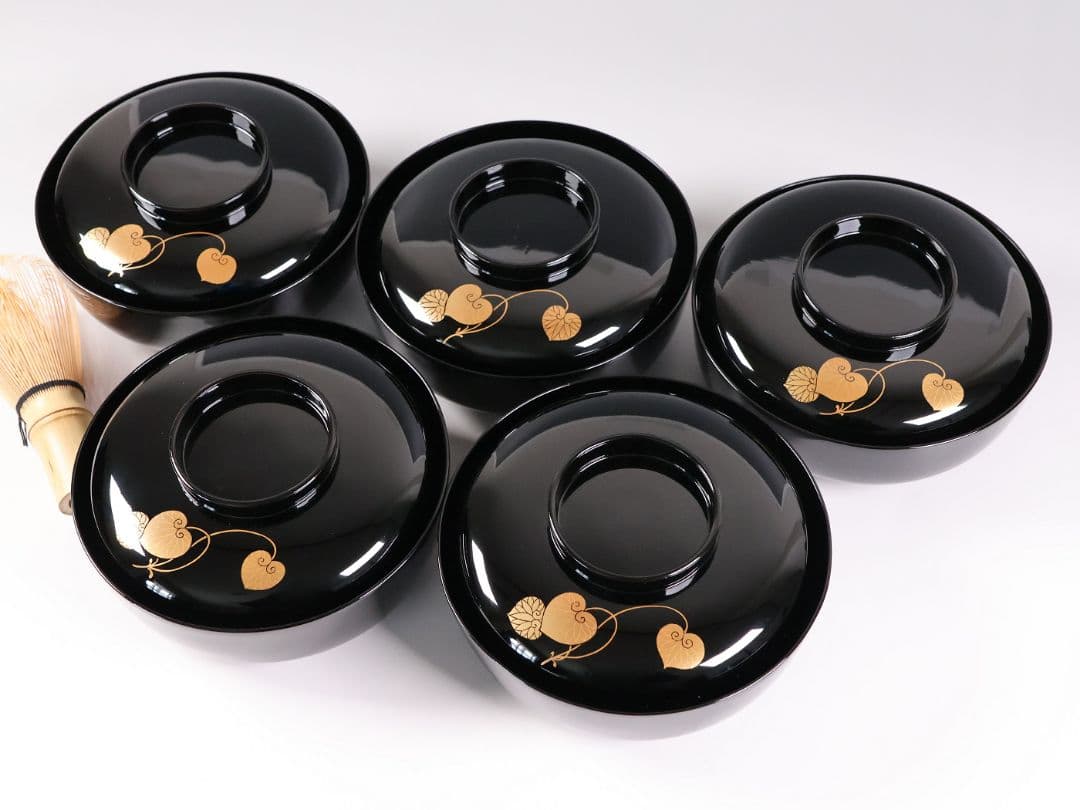 【MB190】天然木漆塗 紫陽花と葵 金蒔絵 螺鈿入 黒塗 煮物椀 五客 昭和期