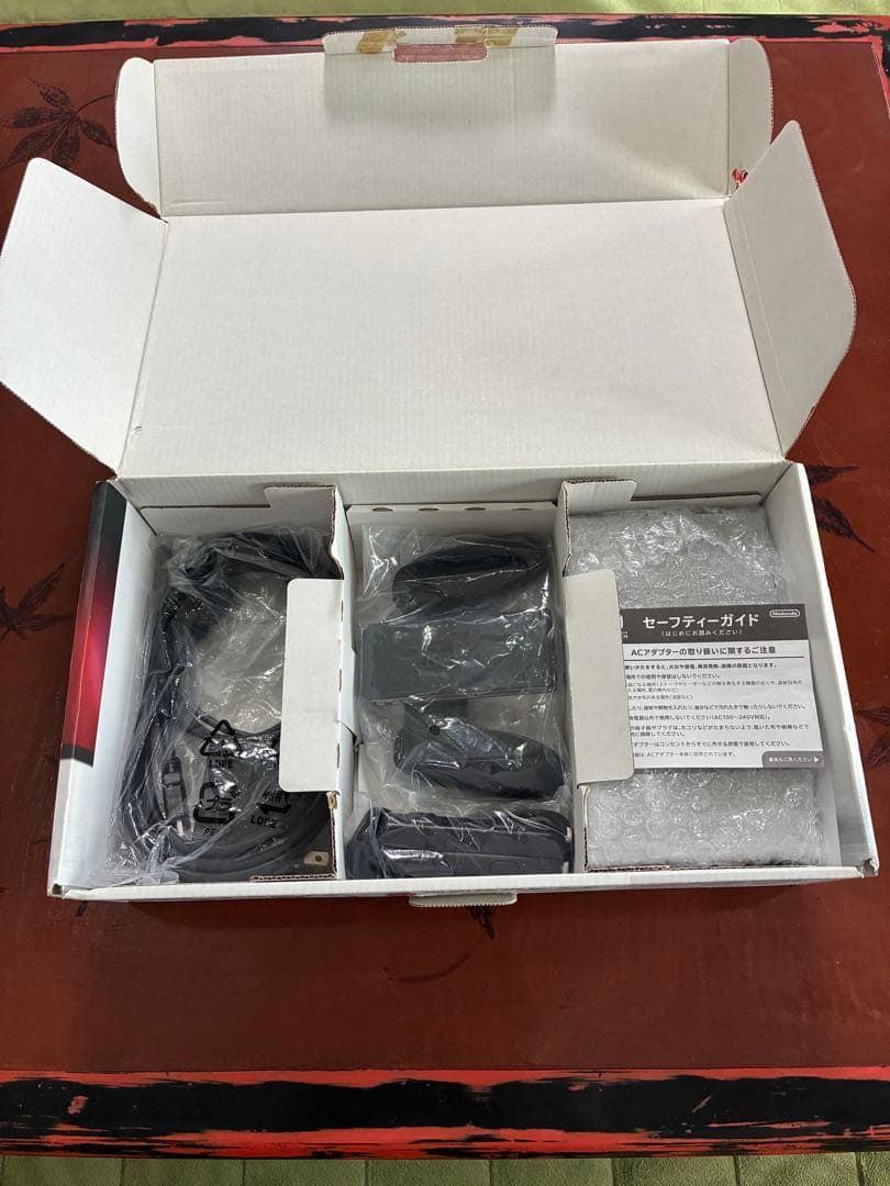 Nintendo Switch 本体 ピンク/イエロー