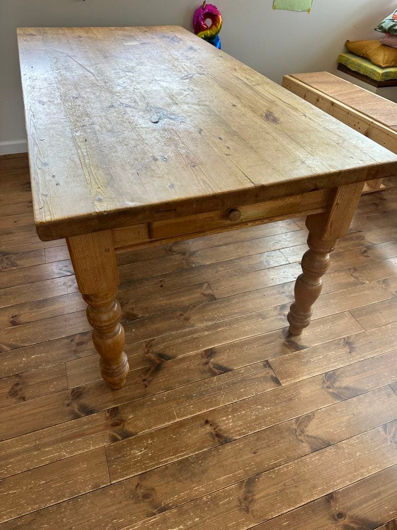 lana　アンティーク　ダイニングテーブル