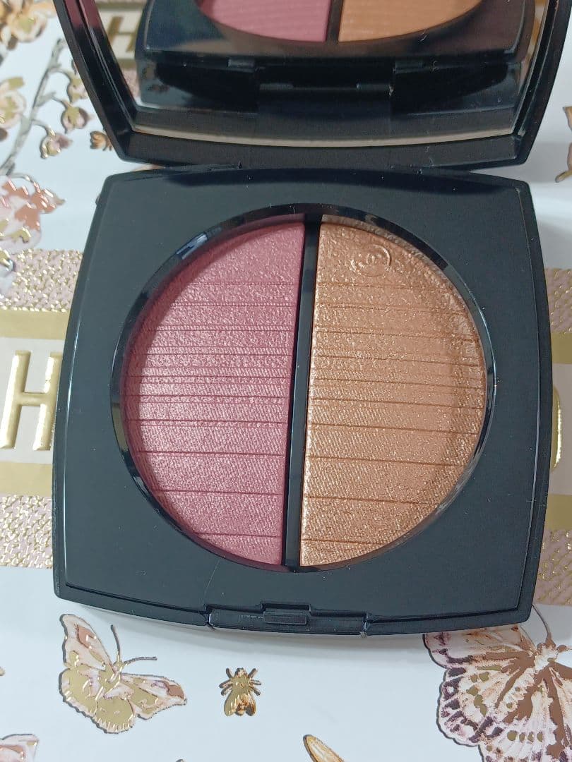 CHANEL レベージュ ヘルシー ゴールデングロウパウダー エクラドゥソワール