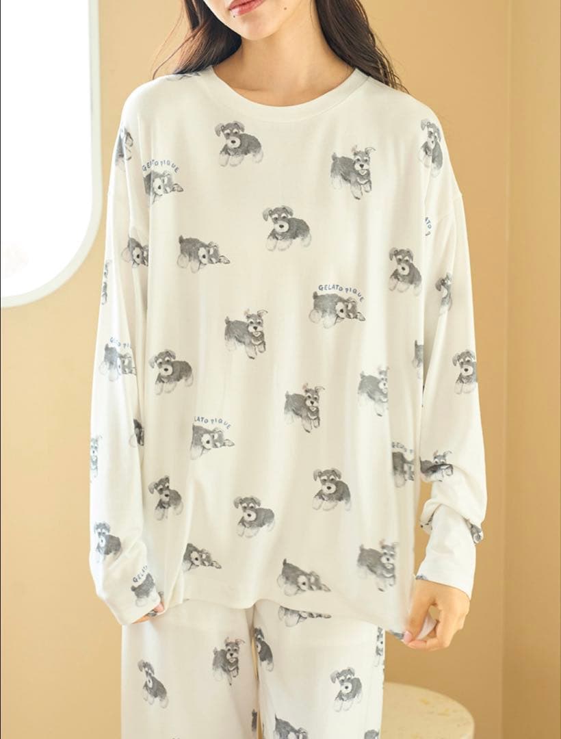 【新品】ジェラートピケ　シュナウザー柄ロンＴ&ロングパンツ上下セット