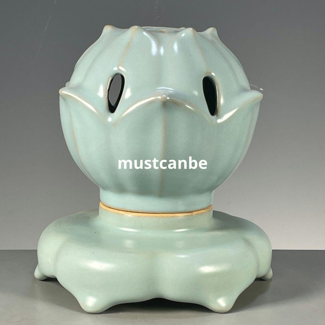 宋官窯汝磁器天青釉蓮華薫香炉 景徳鎮 陶磁器 装飾品 現代工芸品 美術品 置物