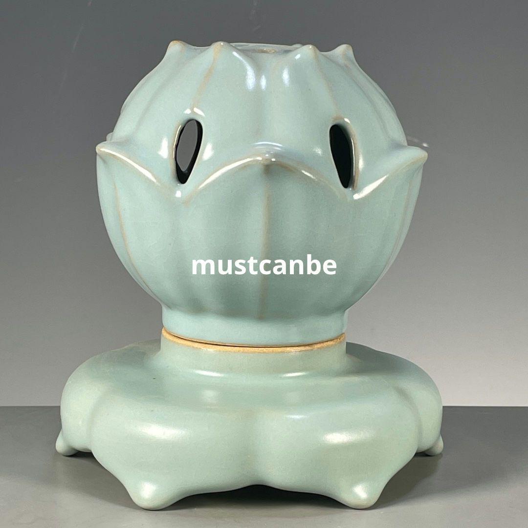 宋官窯汝磁器天青釉蓮華薫香炉 景徳鎮 陶磁器 装飾品 現代工芸品 美術品 置物