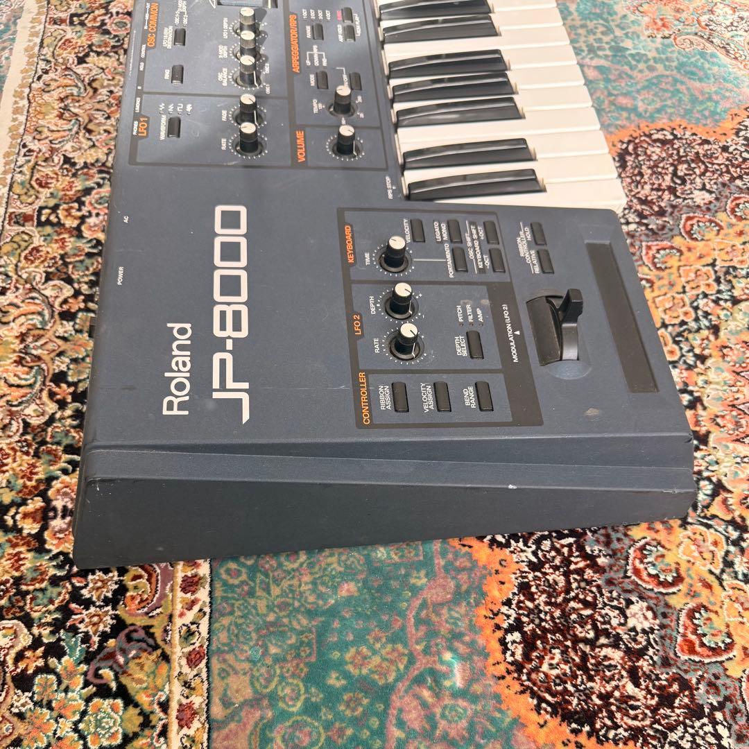 Roland JP-8000 シンセサイザー