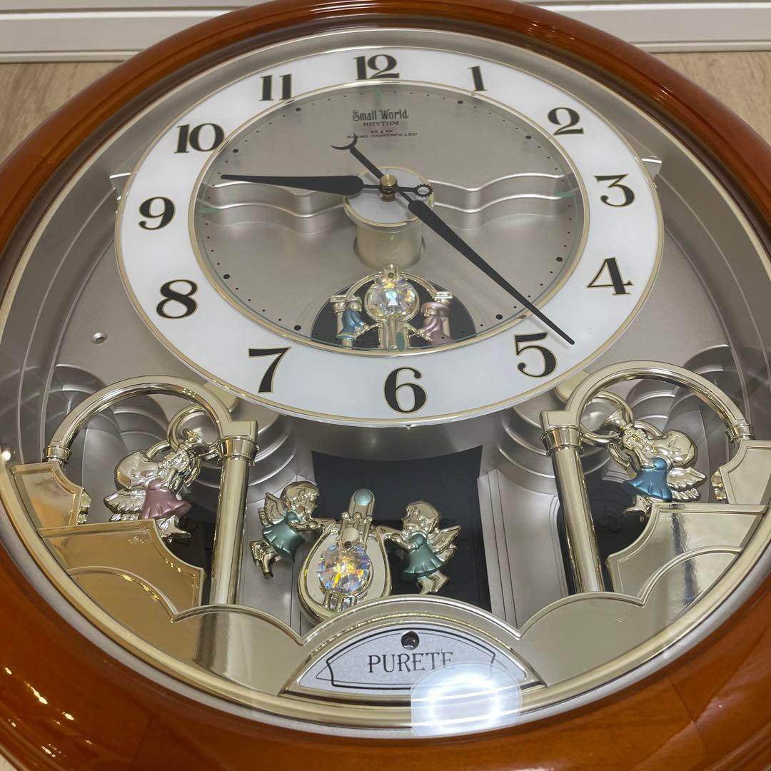 RHYTHMのスモールワールドからくり時計