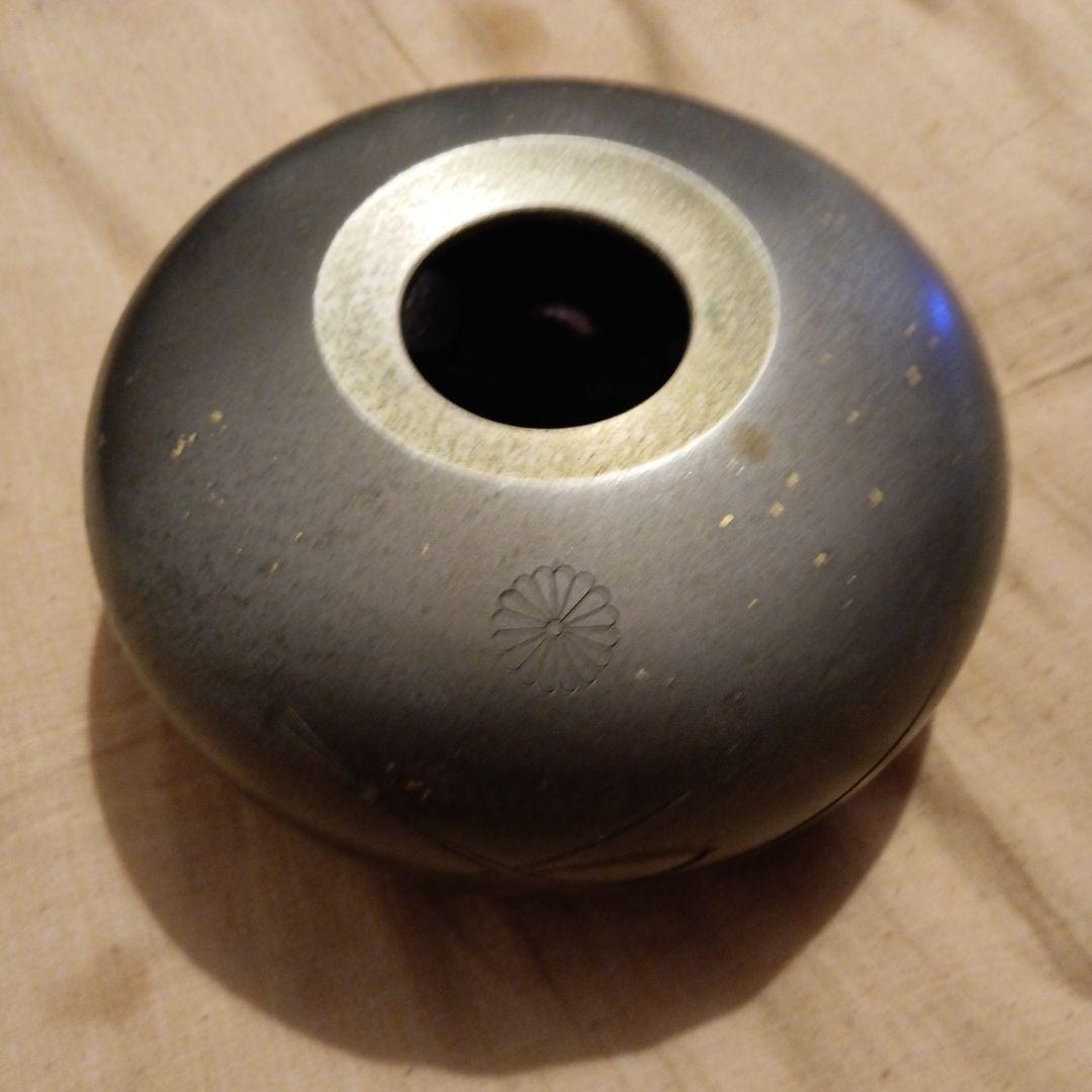 漆製 丸型椀 菊の紋様