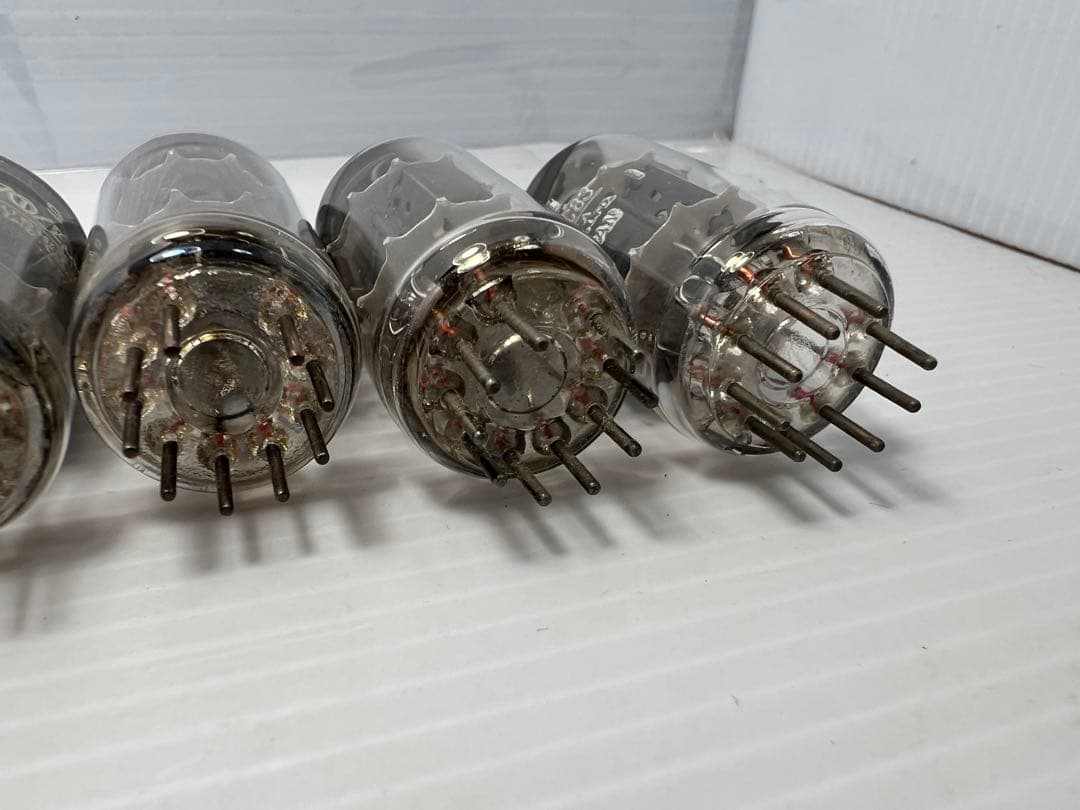 12AX7/ECC83 真空管 8本セット