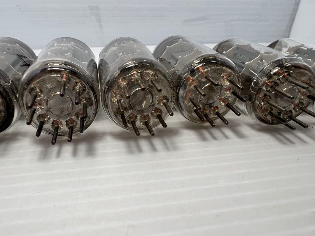 12AX7/ECC83 真空管 8本セット