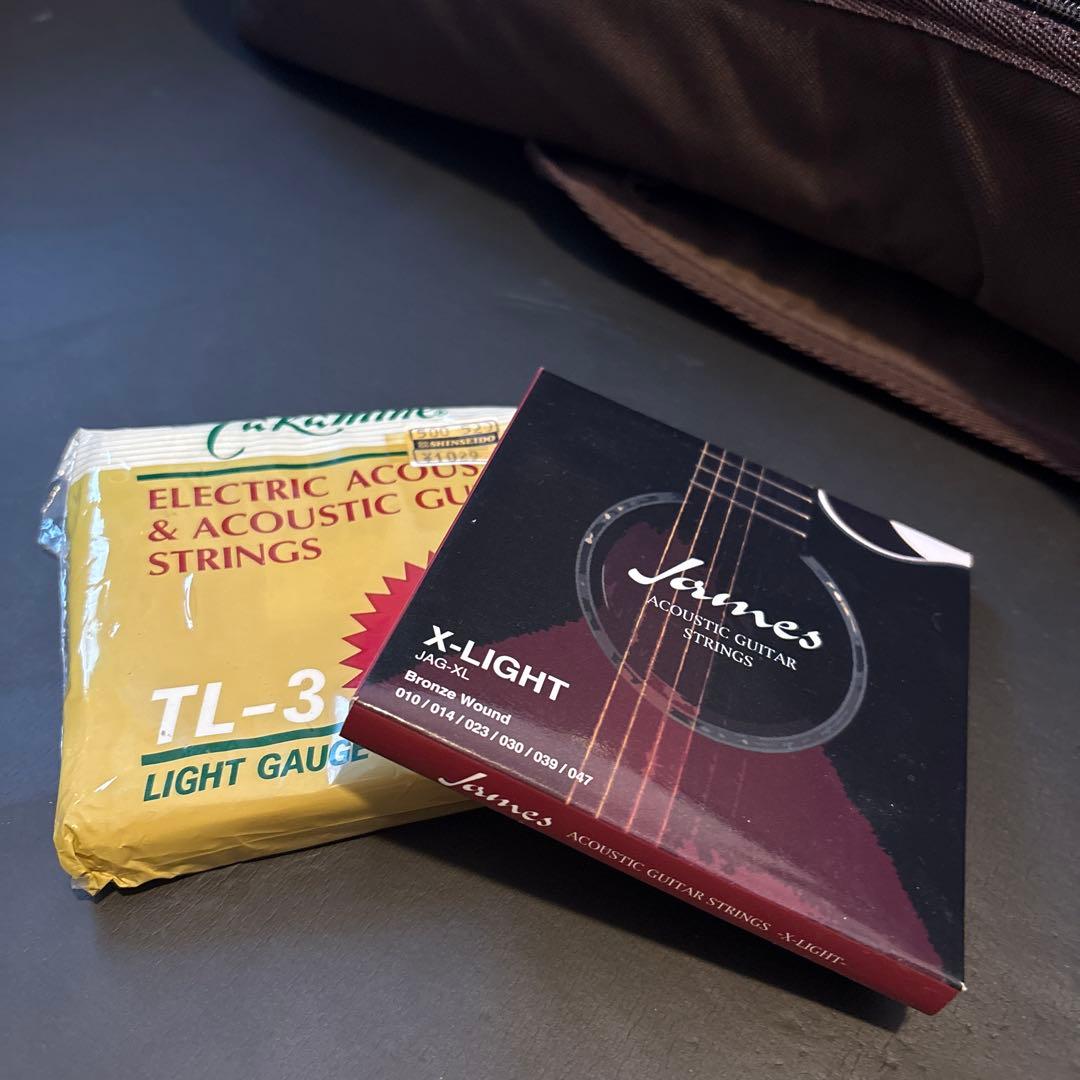 Yamaha FG Junior JR2 アコースティックギター　新品弦とスト付