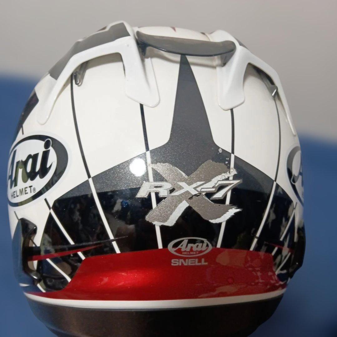Araiヘルメット　57．58cm