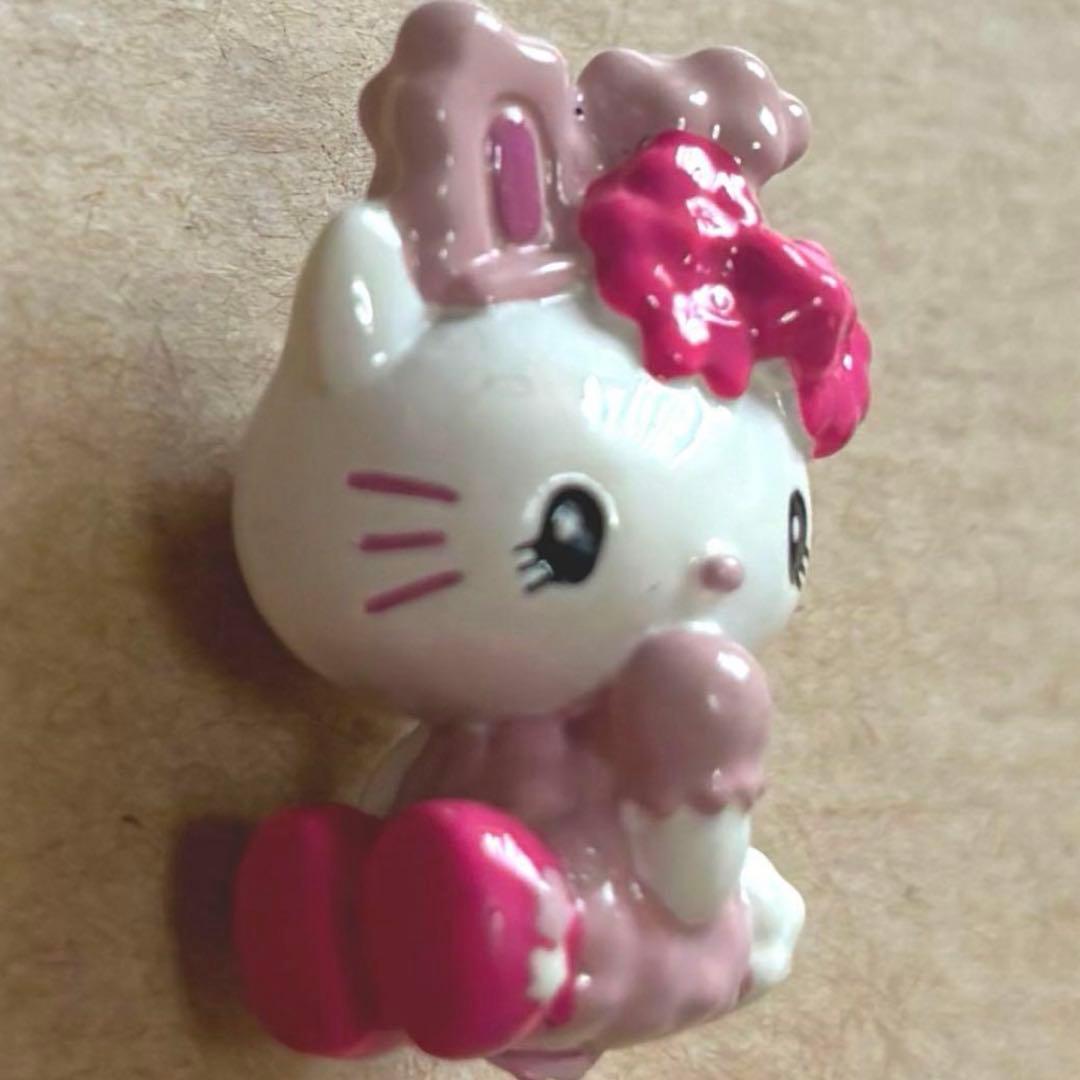 出品停止間近　激レア　ユニバ　キティ　うさぎ　パーツ