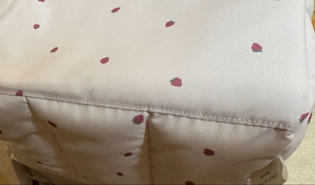 N gelato pique ストロベリーキャリーバッグ