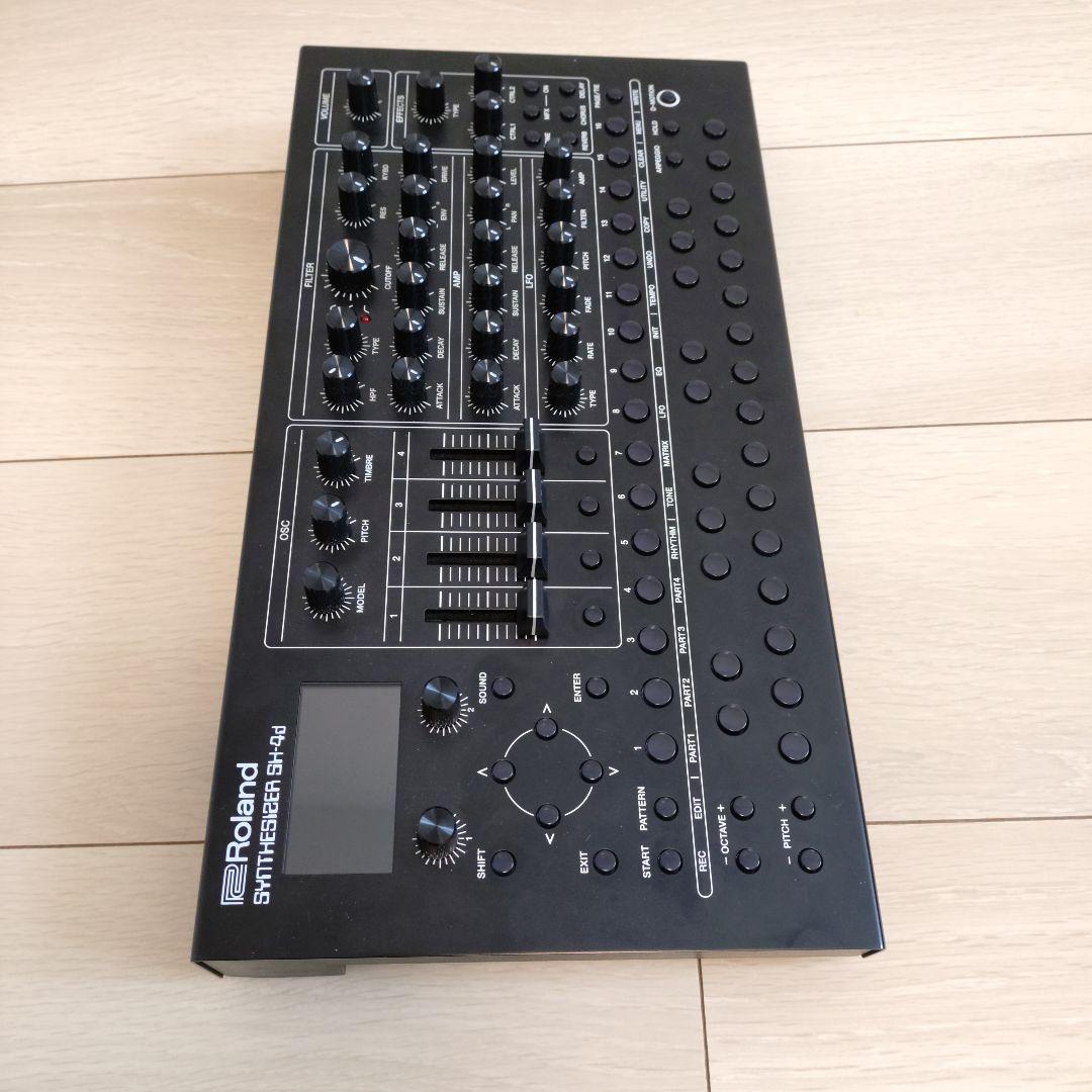 sh-4d Roland(ローランド)