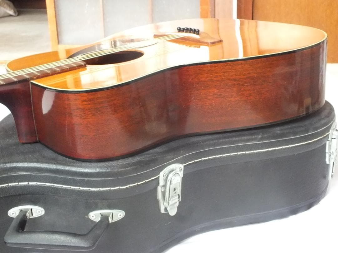 YAMAHA（ヤマハ）FG-180 赤ラベル