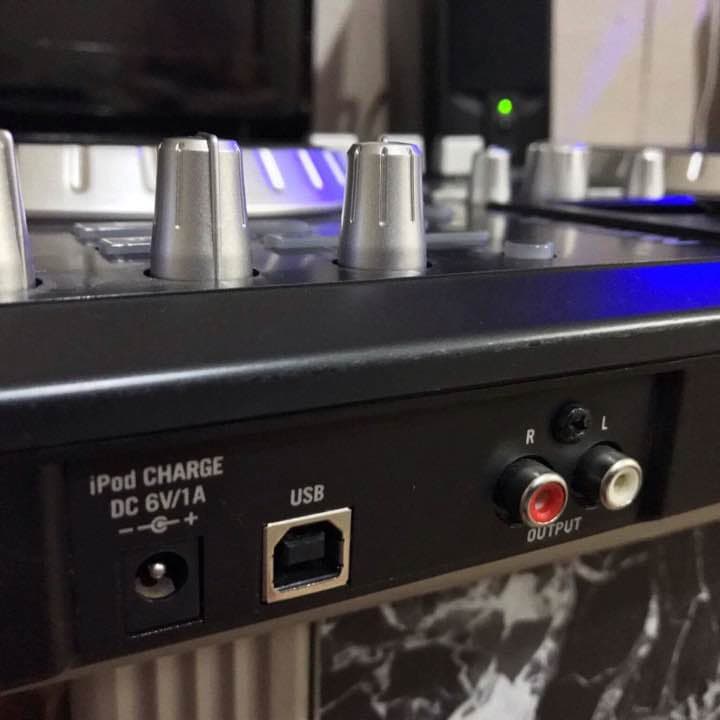 Numark iDJ3ジャンクノーパワーアダプター