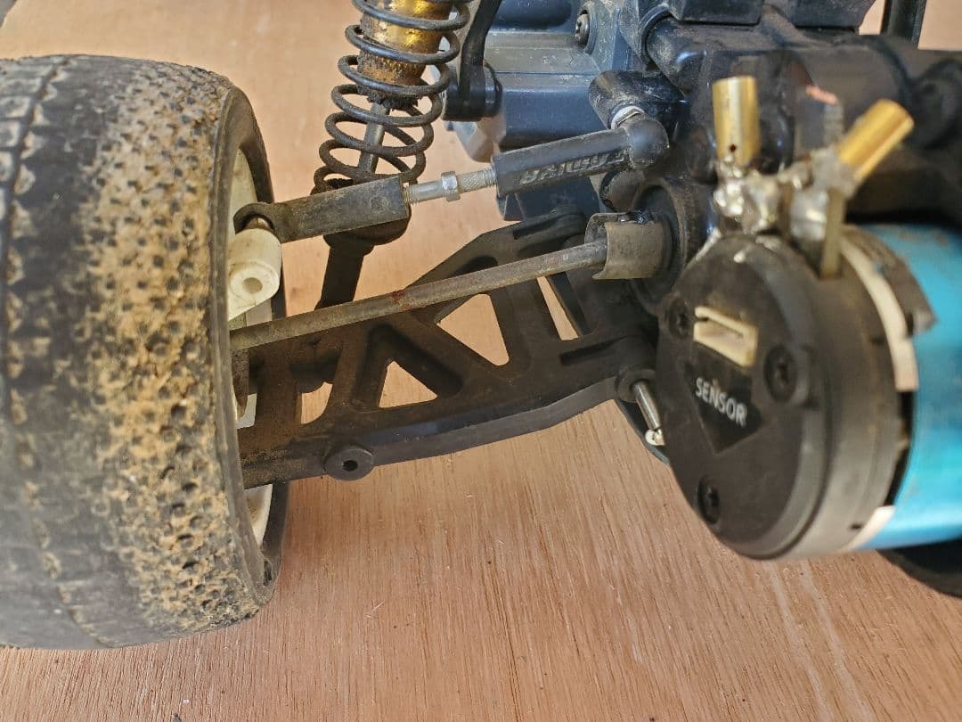 最終値下げラジコン処分セール DT-03