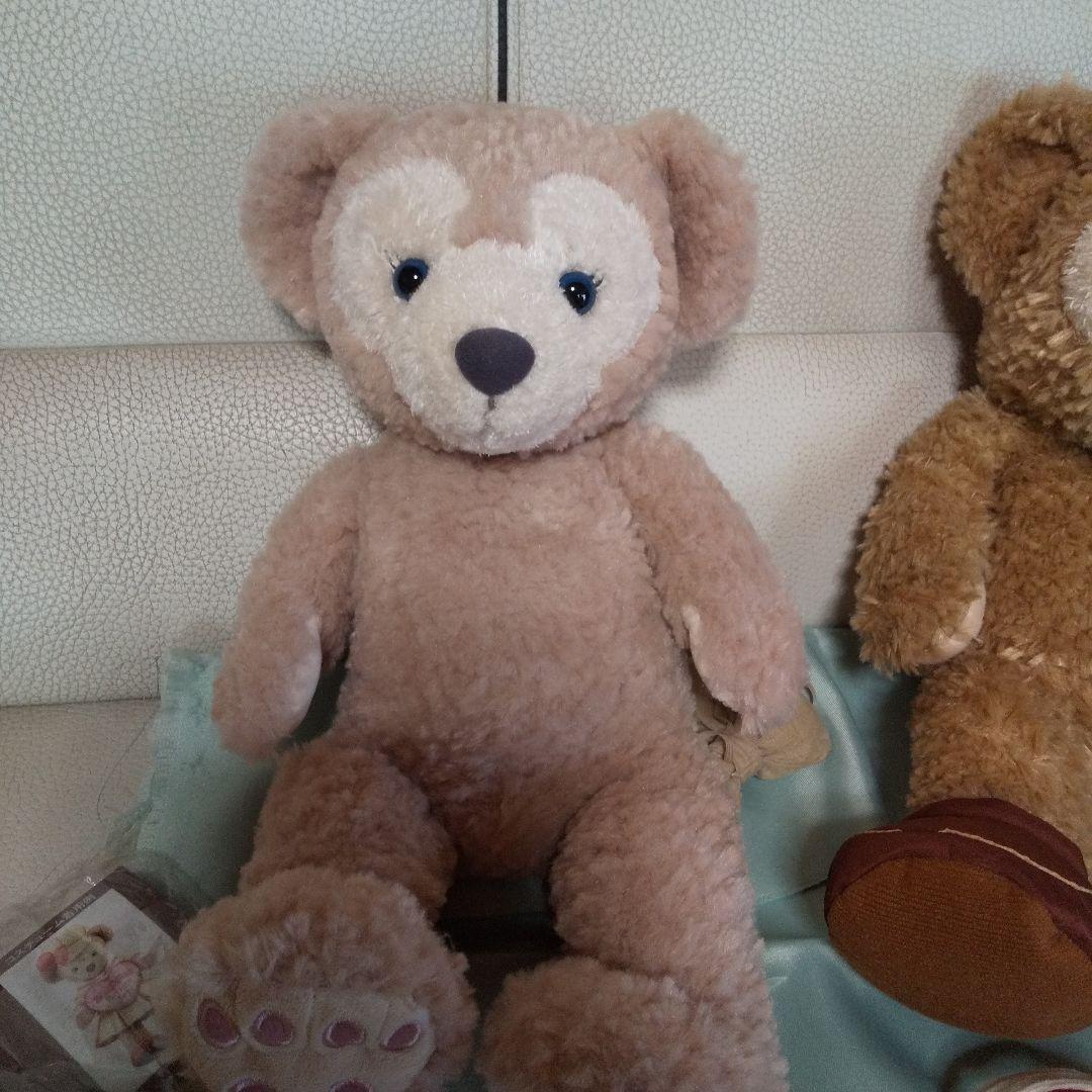 稲毛ダッフィーとシェリーメイの2体と衣装2セット