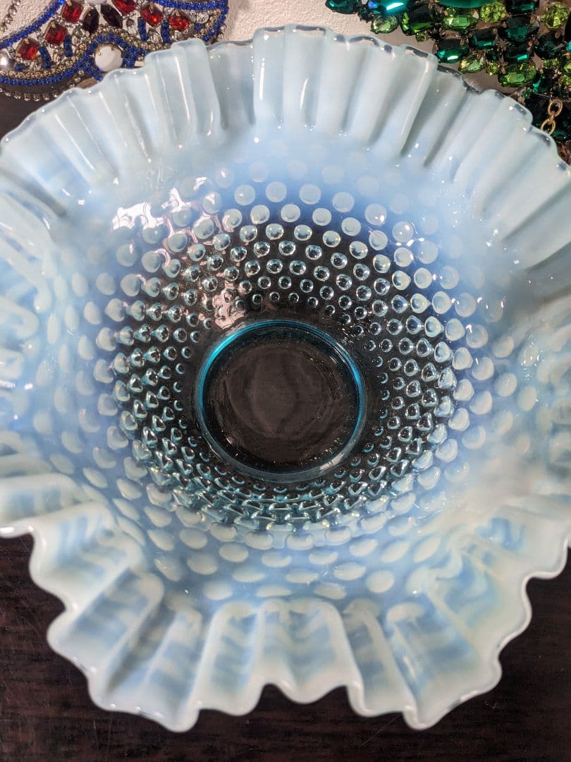 フェントン　ブルーオパルセント　ホブネイル　ラージフリルボウル お値下げ中