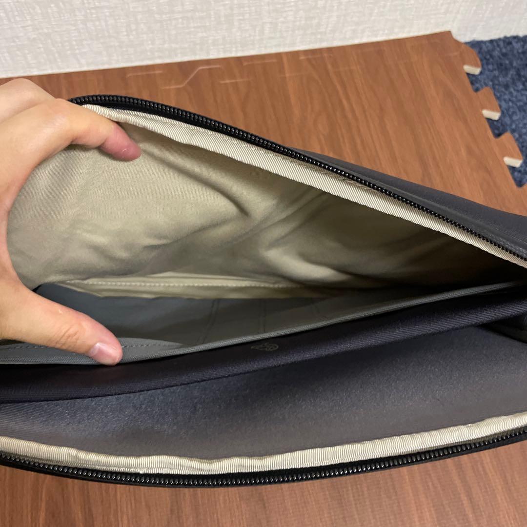Apple推奨 MacBookケース 14インチ Bellroy