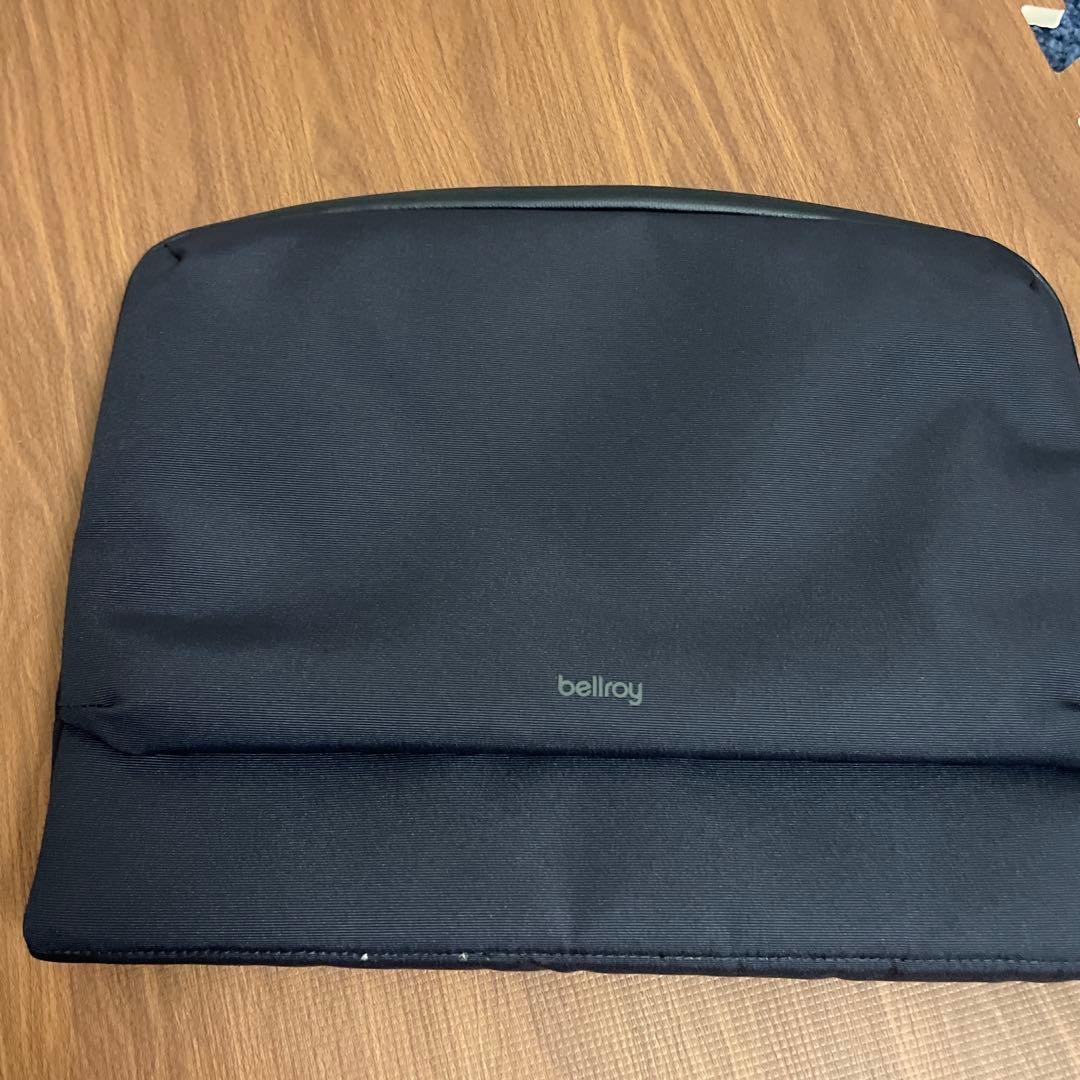 Apple推奨 MacBookケース 14インチ Bellroy