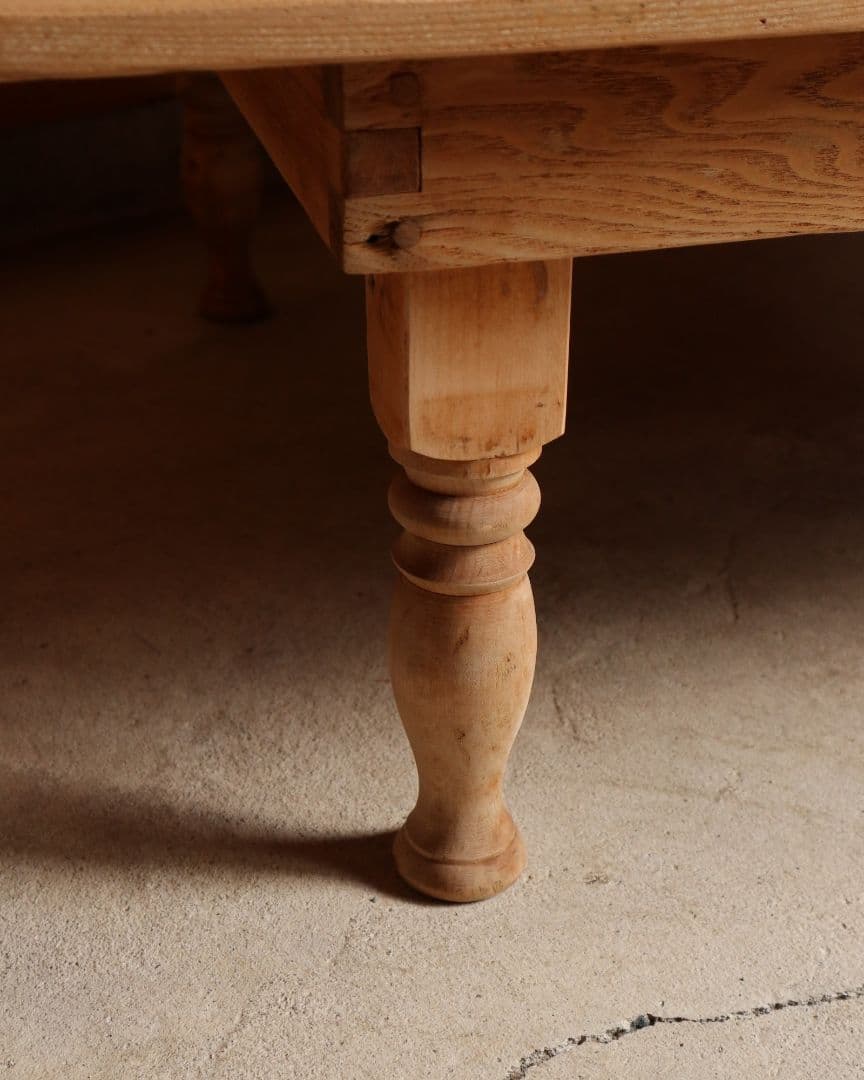 最終お値下げ 大きめサイズのろくろ脚角ちゃぶ台　古道具 古家具 ローテーブル