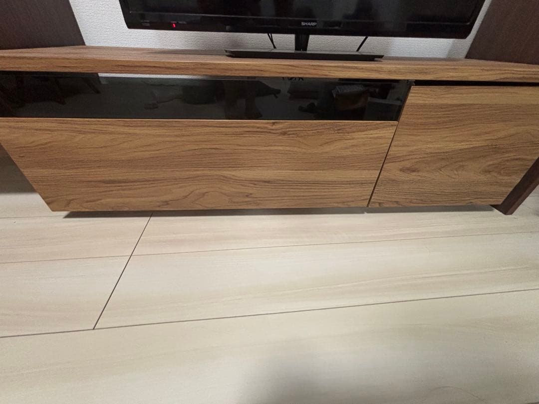 テレビ台　118cm