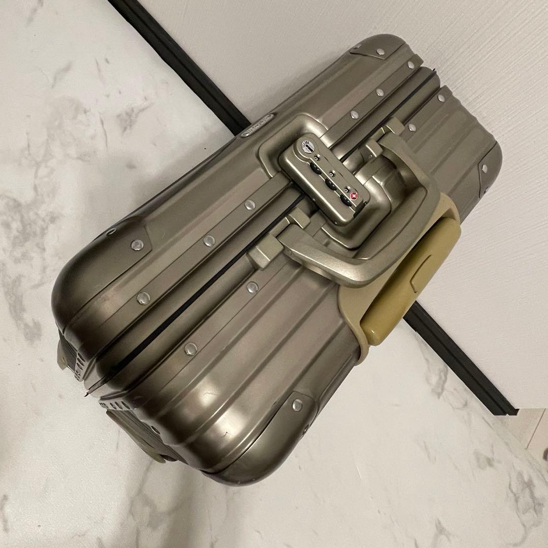 RIMOWA トパーズ　2輪　シャンパン　廃盤