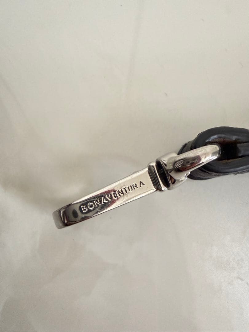 BOKAVENTURAストラップ ブラック/エトープ シルバー金具シングル