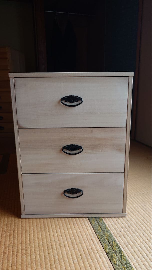 桐　たんす　箪笥　　木製