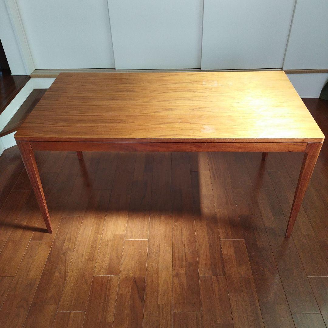 ダイニングテーブル　フランフラン