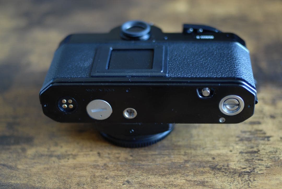Nikon NewFM2 フィルムカメラ　ブラックボディ