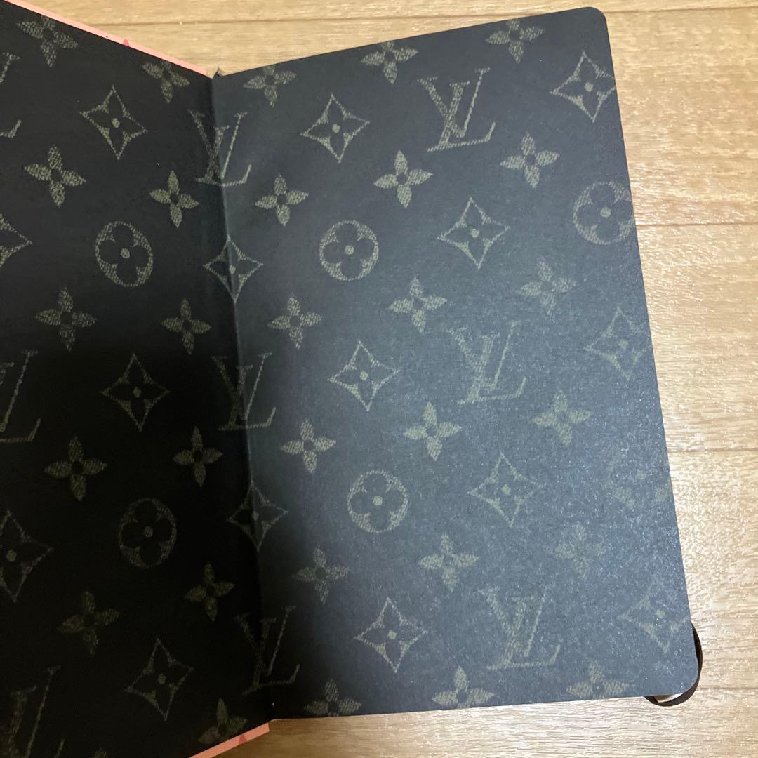 Louis Vuitton ピンク ノート