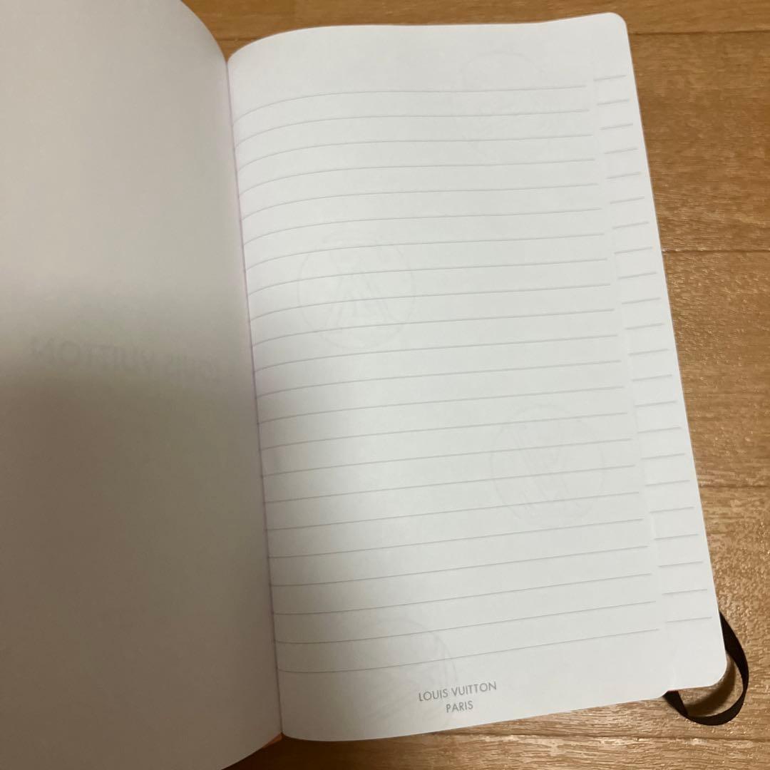 Louis Vuitton ピンク ノート