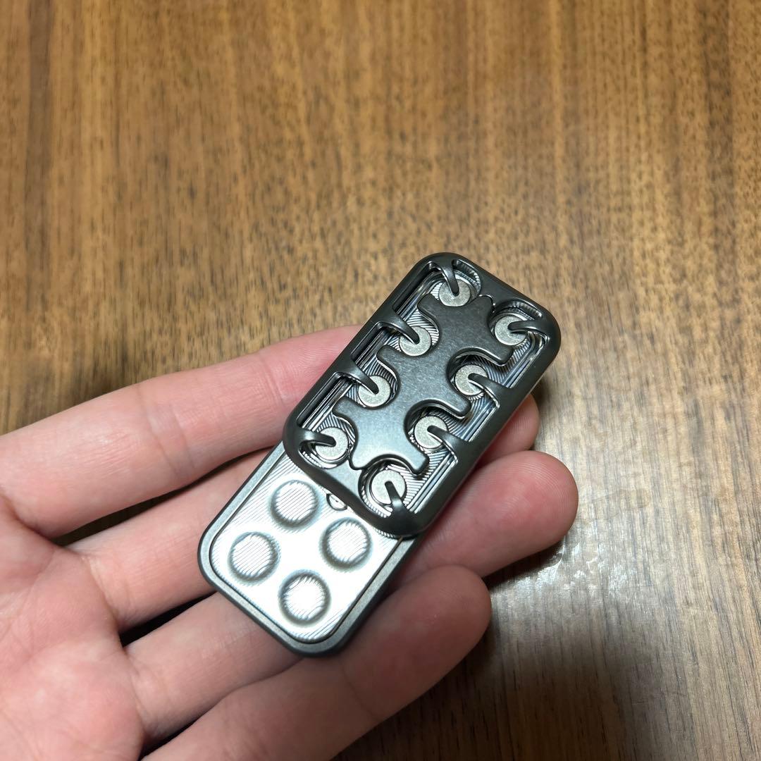 MAGNUS NoRing Zirc/Zirc/SS フィジェットトイ