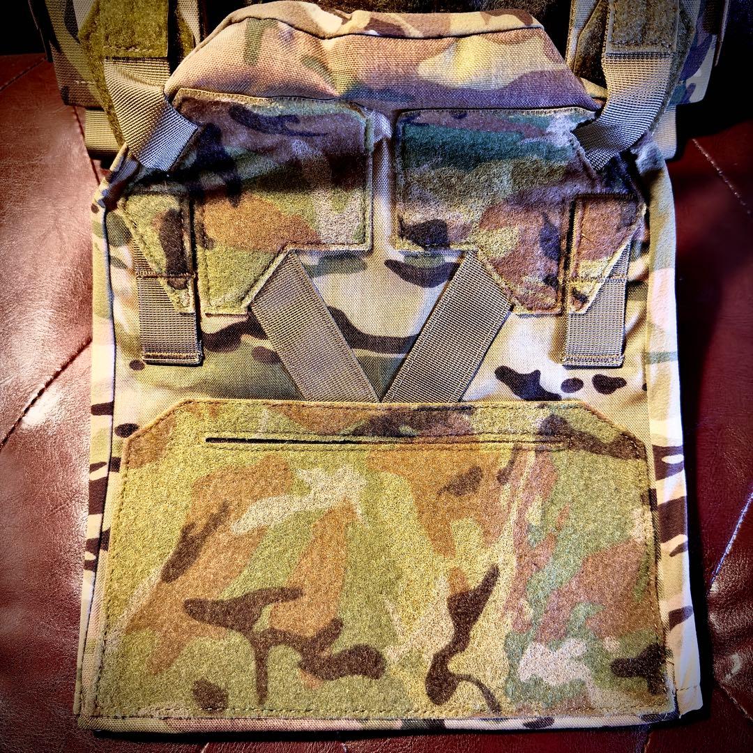 【実物新品】AGILITE SUB-ZERO マルチカム