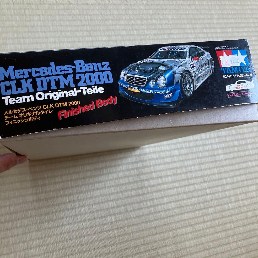 1/24スケールメルセデスCLK DTM2000